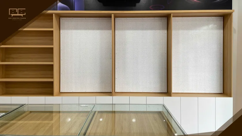 Dự án thi công nội thất shop điện thoại tại nội thất Mộc Nguyên Cường